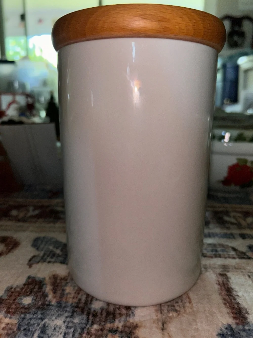 Pristine Portmeirion Pomona 'The Hoary Morning Apple' Ceramic Canister with Wood